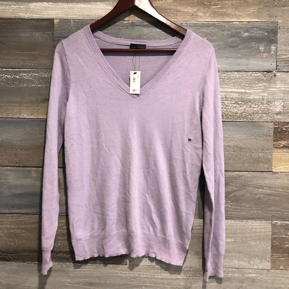 The Limited Sweaters - The Limited wool blend(30) v neck sweater NWT M